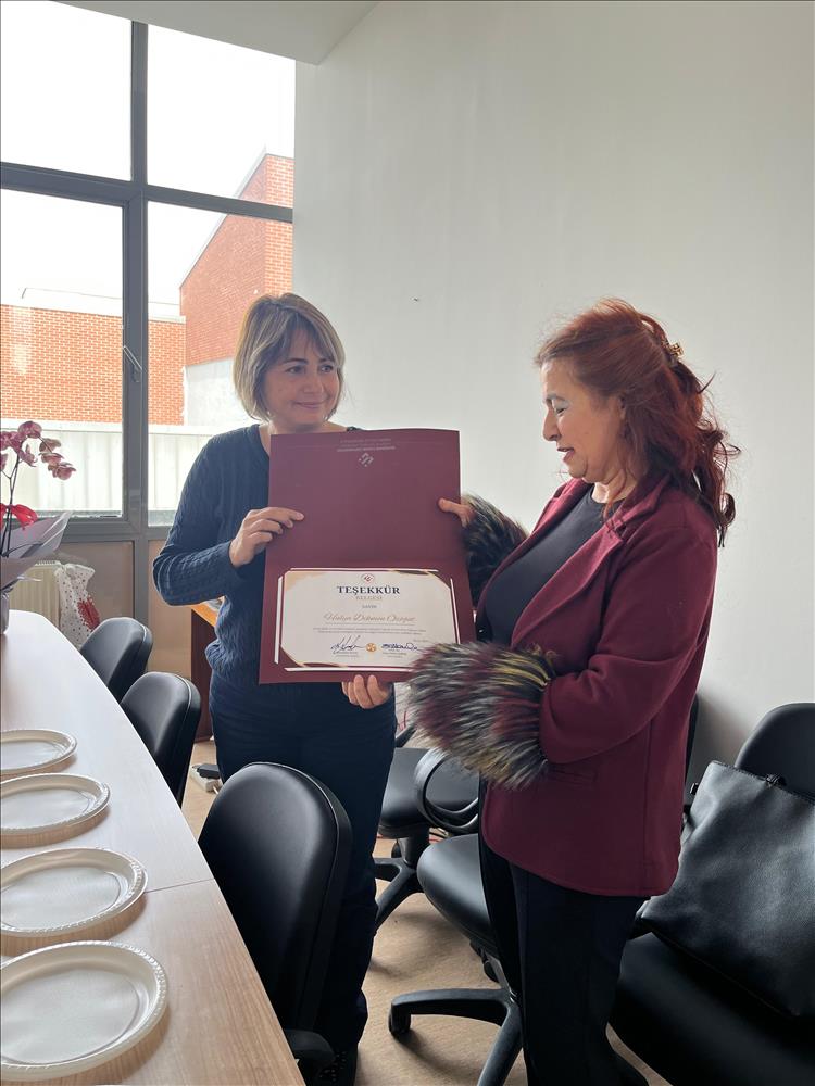 YDYO Sekreterimize Veda...